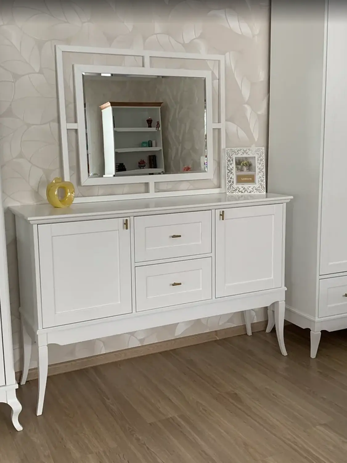 Комод в гостиную "Римини"