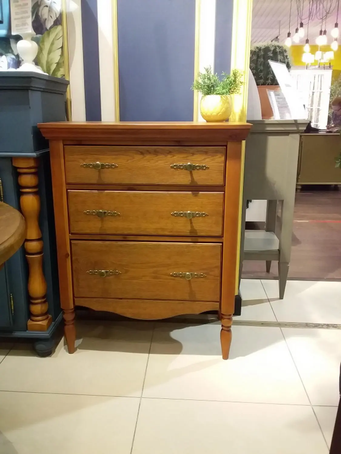 Комод сосна с 3 ящиками Бьерт 1-54