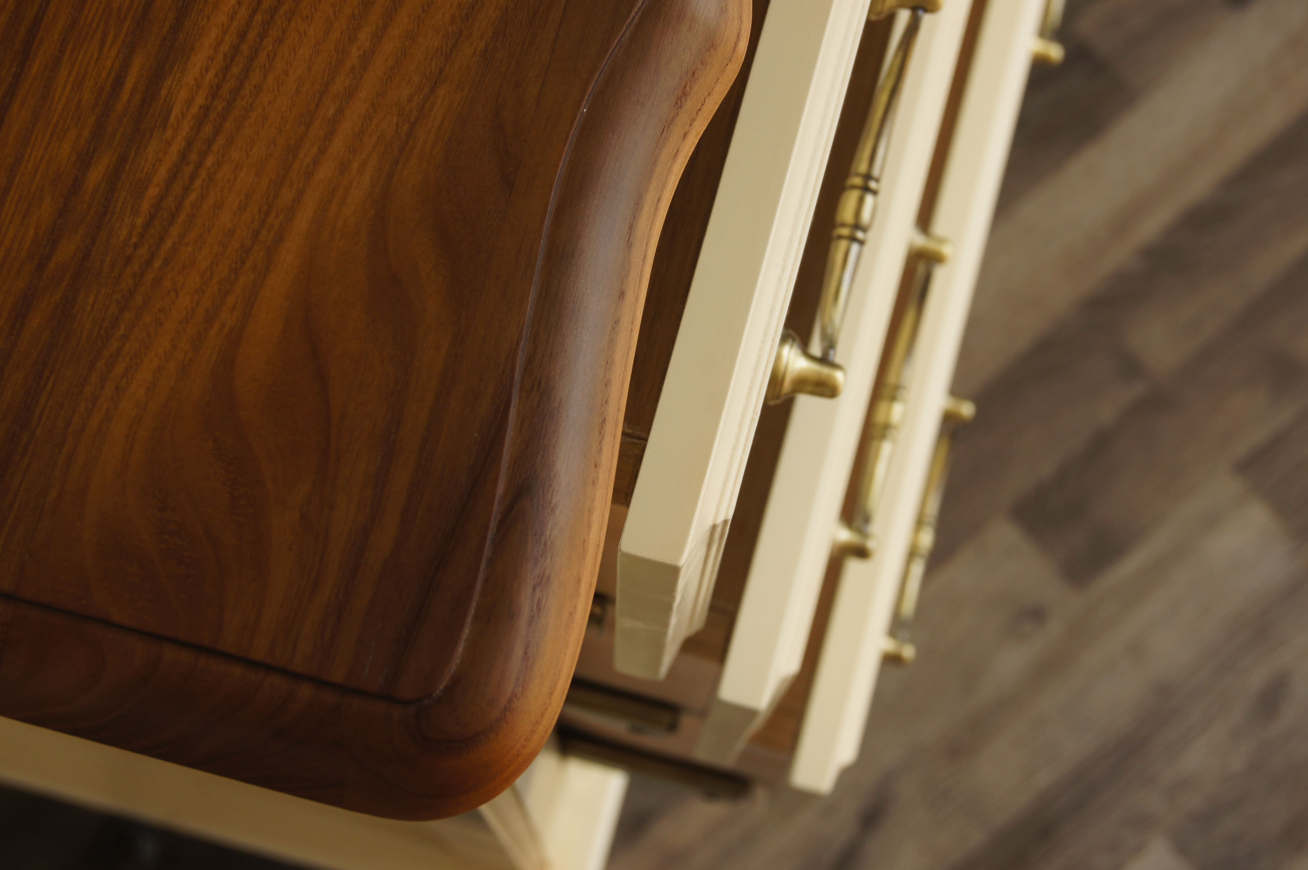 Комод Leontina четыре ящика арт ST9340