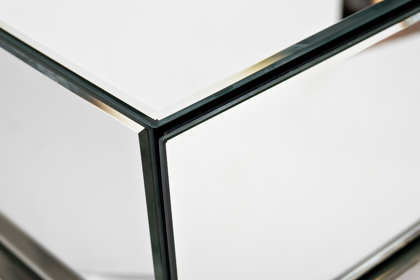 KFG131 Тумба зерк. с ящиком каркас н/ж сталь хром