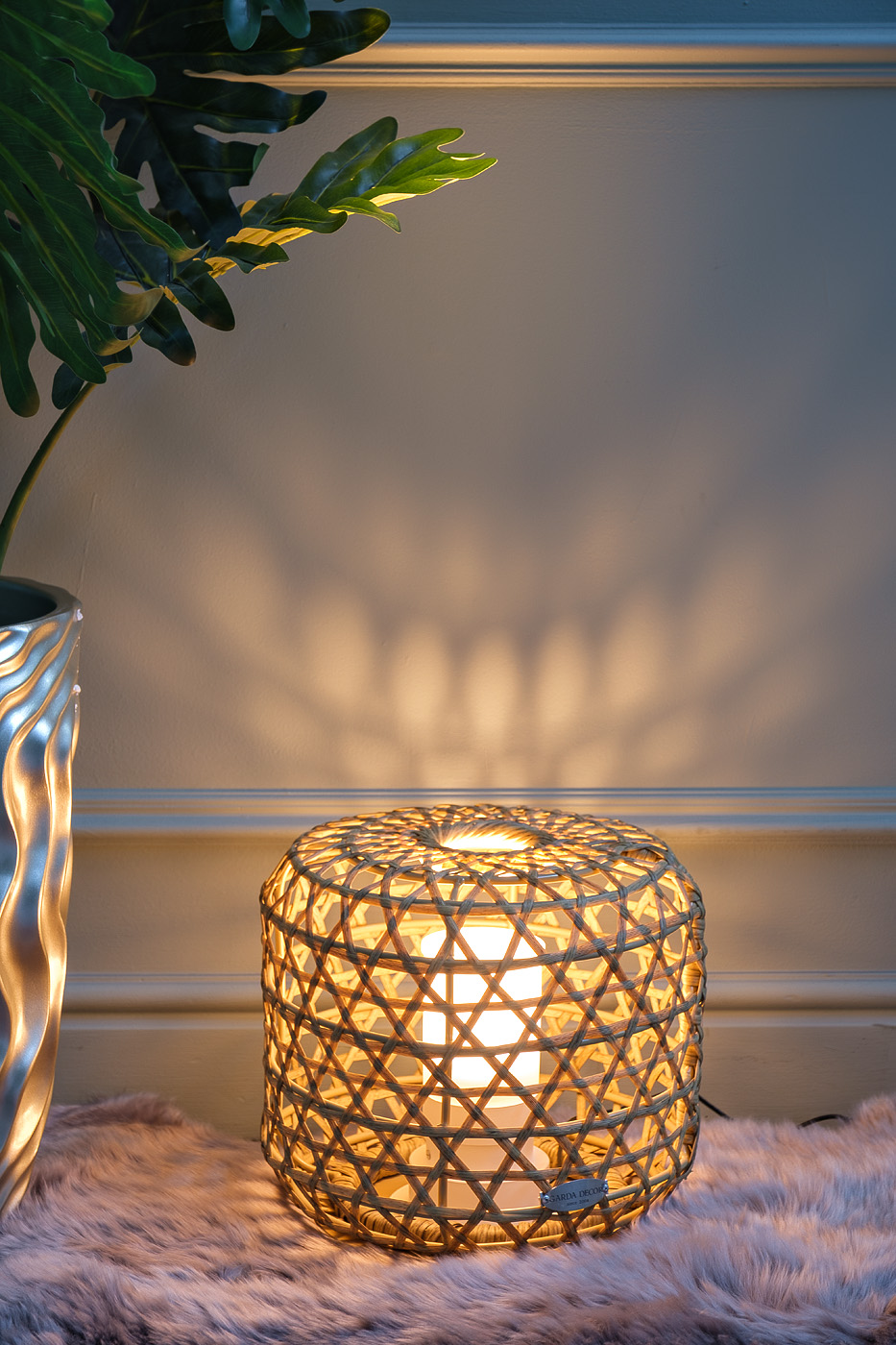 39AR-SVET-215 BEL Светильник уличный белый