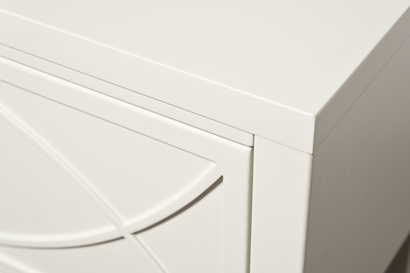 151SV-00002 Консоль бежевая