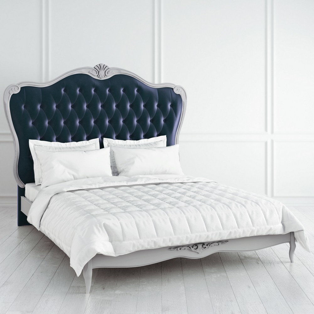 Кровать с мягким изголовьем 160*200