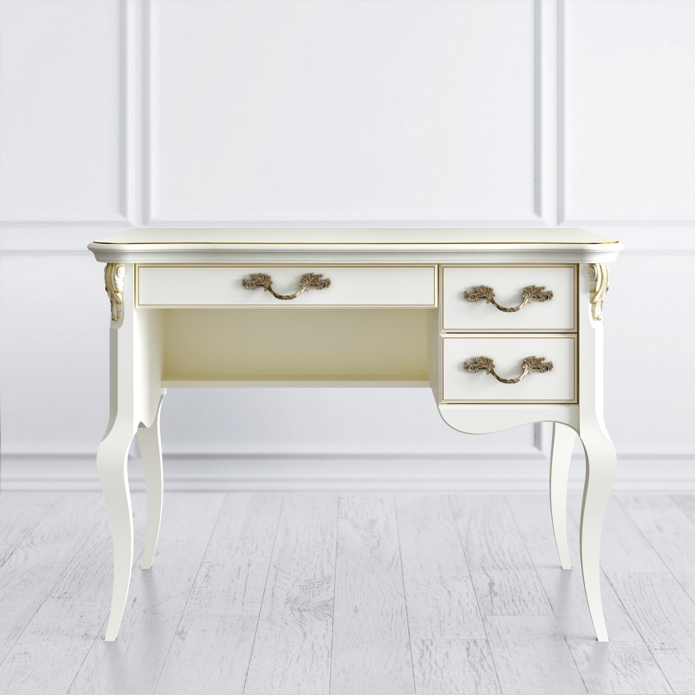 Туалетный столик