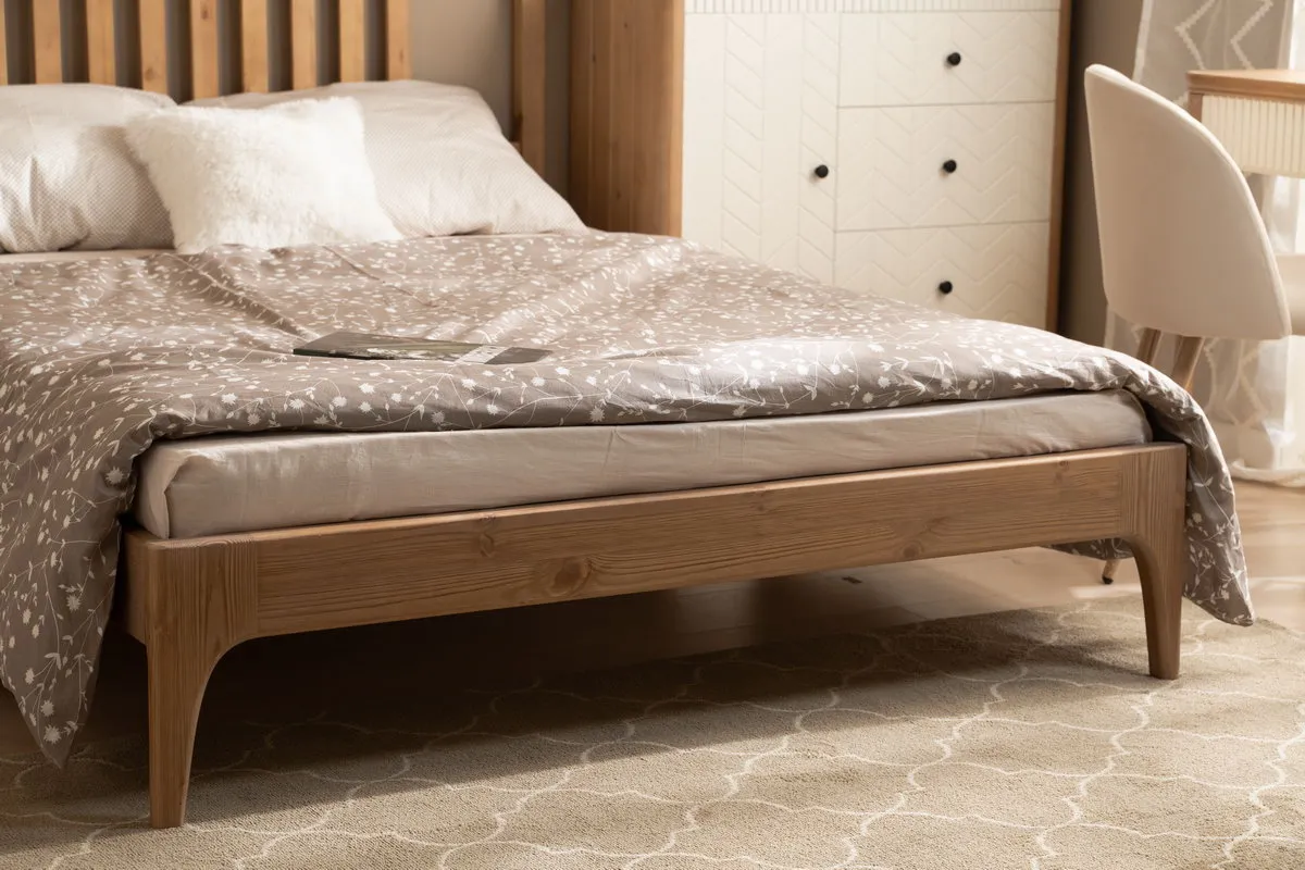 Кровать деревянная Грета №22 1400х2000